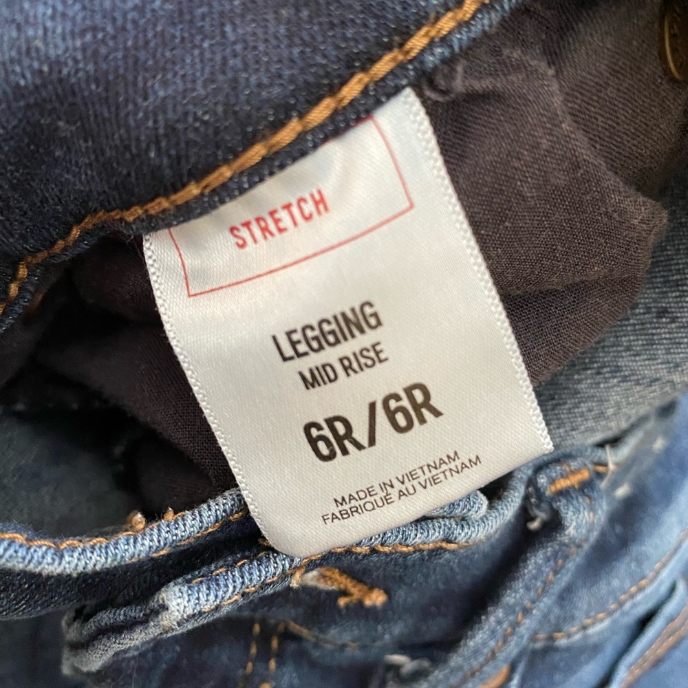 Express Mid Rise Stretch Jean/Legging - Picture 3 of 4